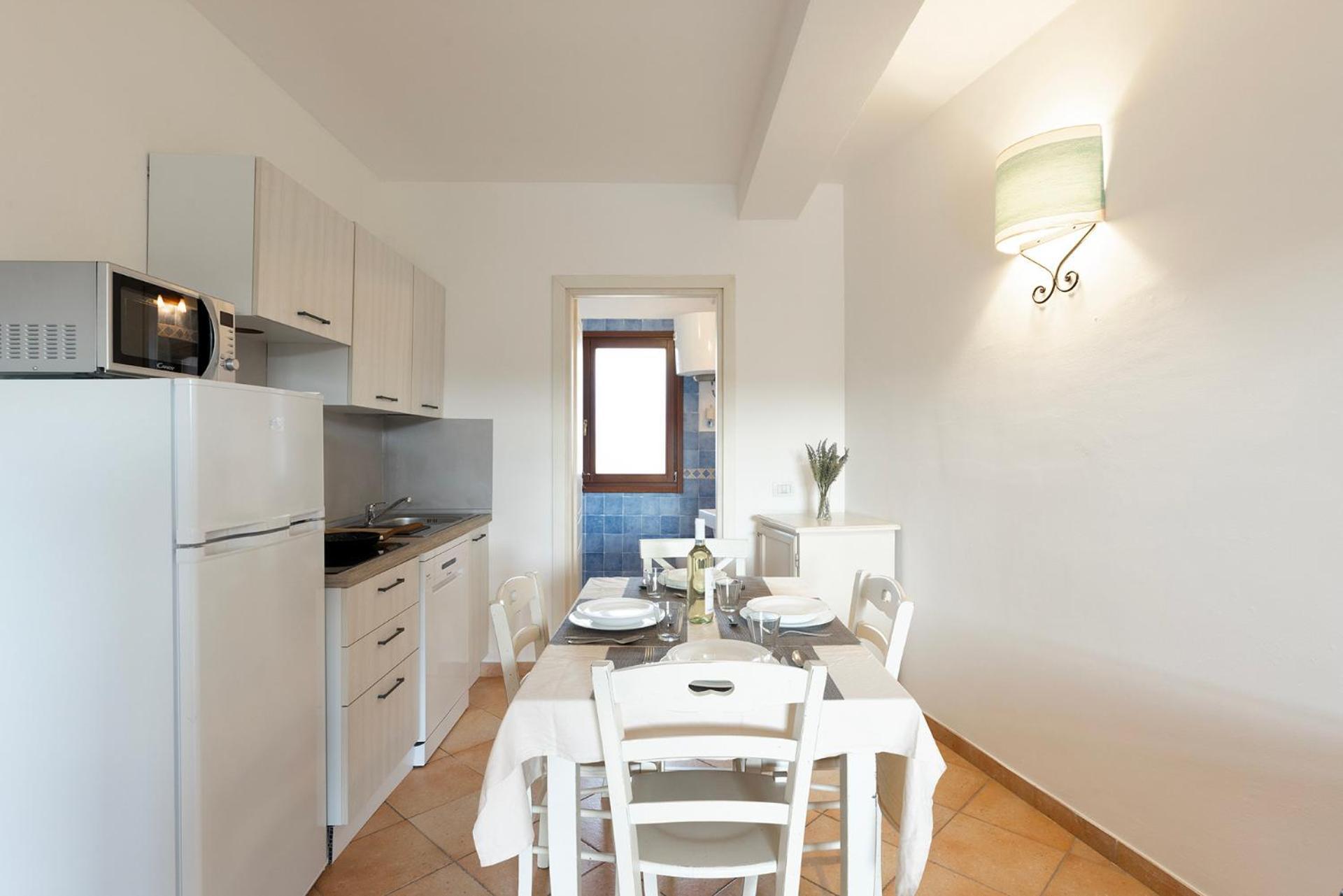 Residence Pierre & Vacances Vignola Mare מראה חיצוני תמונה